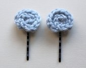 Blue rosette bobby pin set - small