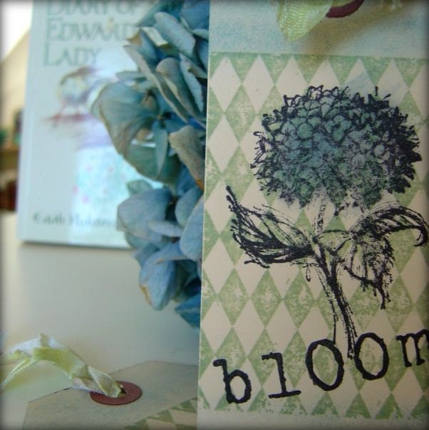 Gift Tag Bloom - 50% OFF