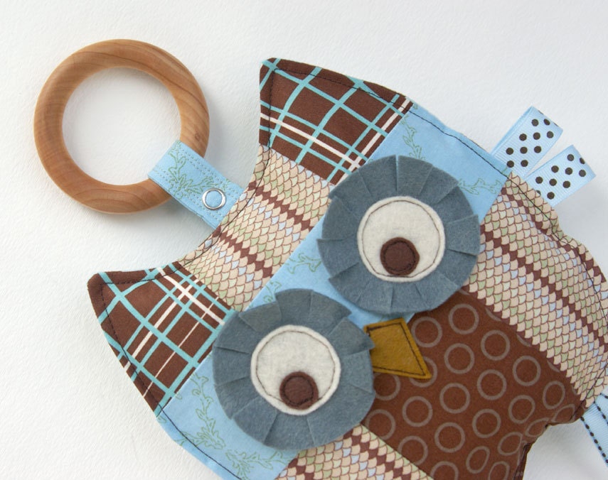 Otto the Patchwork Owl Crinkle Toy comes with Detachable Organic Wood Teething Ring - Great Baby Boy Gift