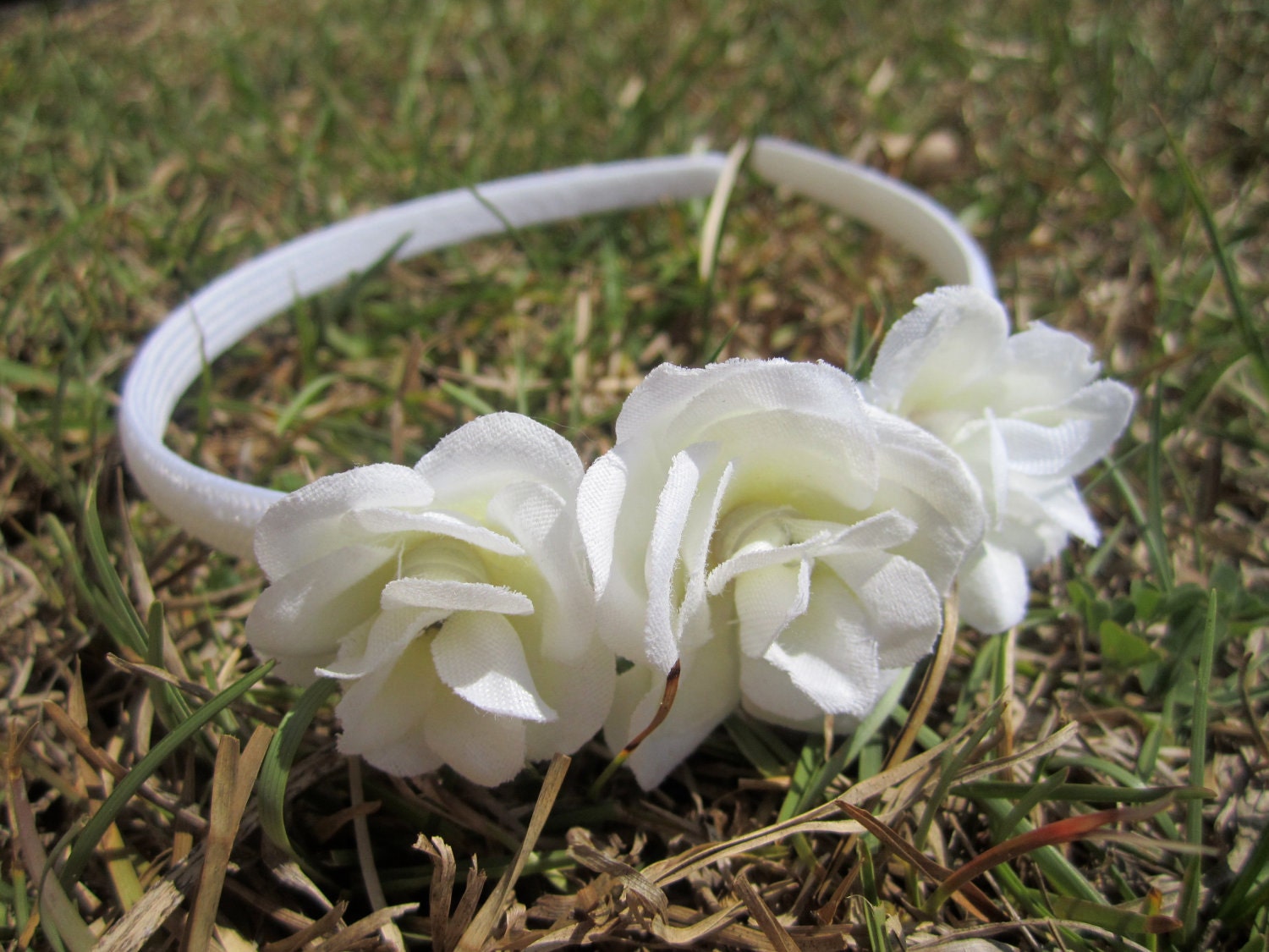 Headband: White Rose Trio - One Size