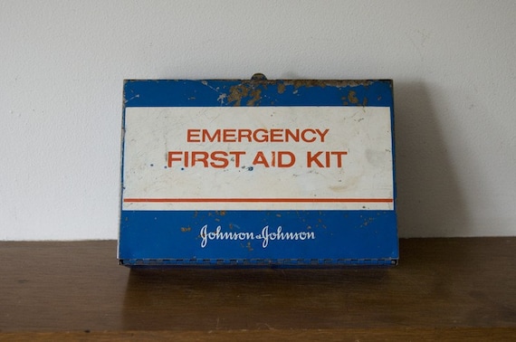 Vintage - Emergency First Aid Kit
