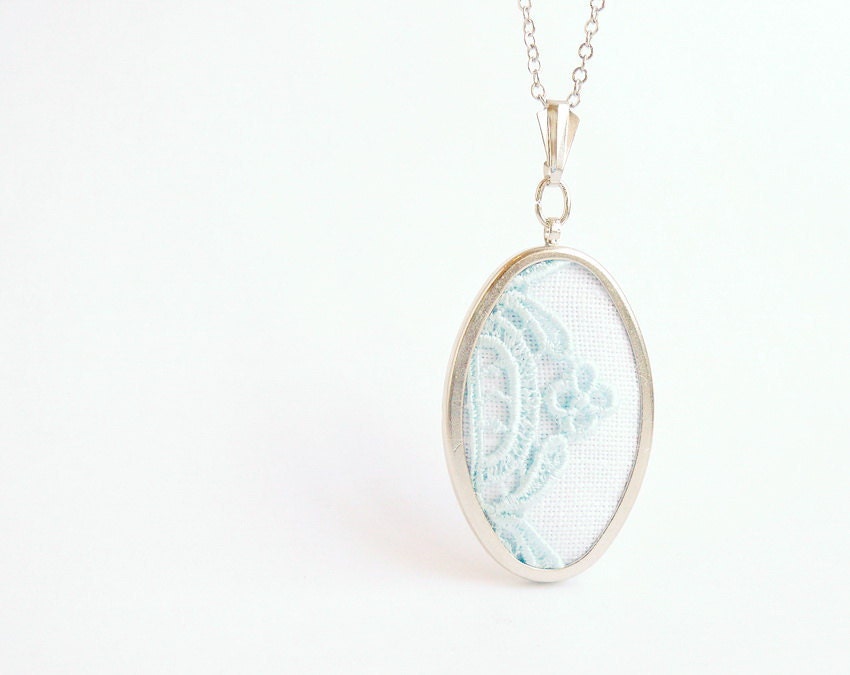 Textile necklace with baby blue lace in vintage style - bridesmaid jewelry, gift for her - skrynka