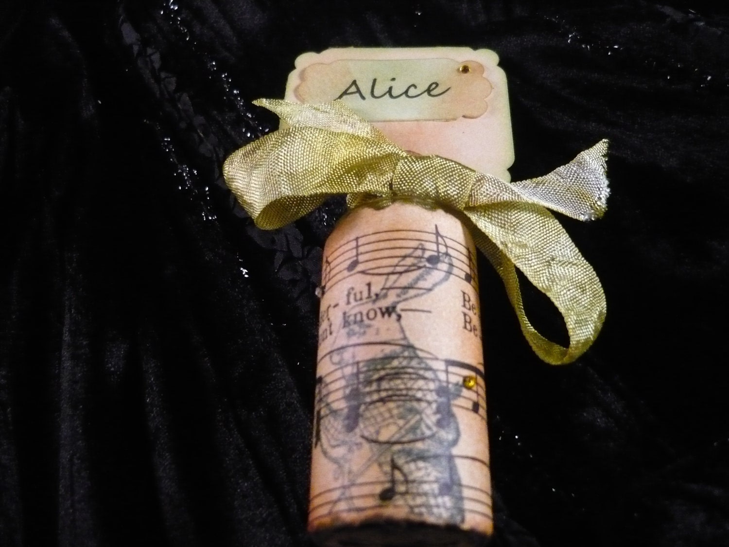 Place card bottles Alice in wonderland Rabbit on 1973 Music sheet set of 8