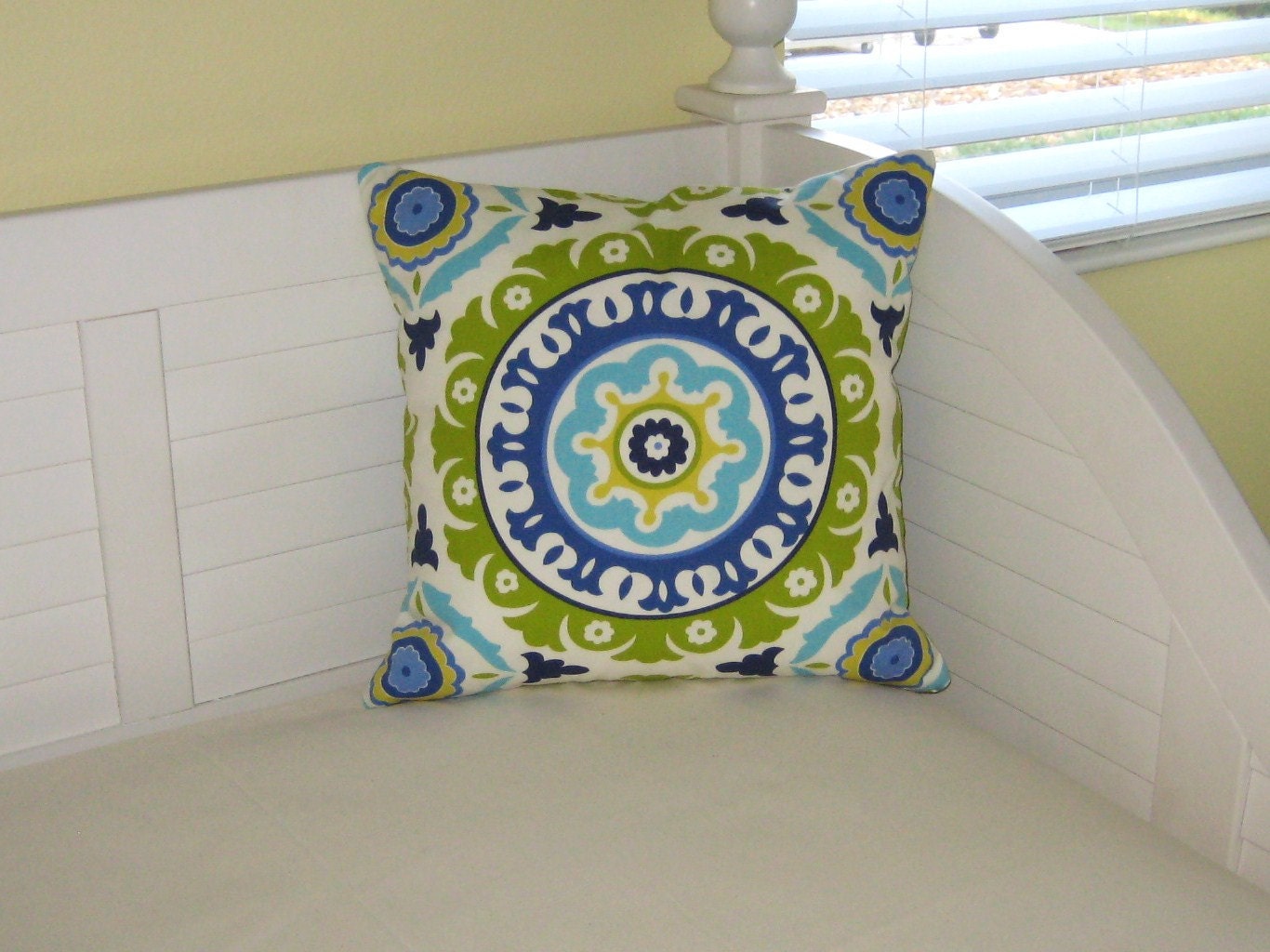 Modern Waverly Solar Flair in Lime/Indigo 18"x18" Pillow Cover