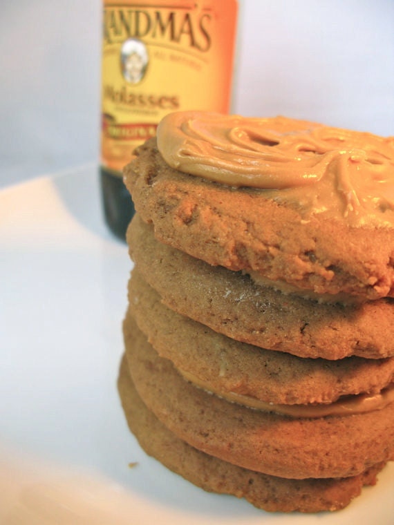 Maybell's Molasses Cream Cookies