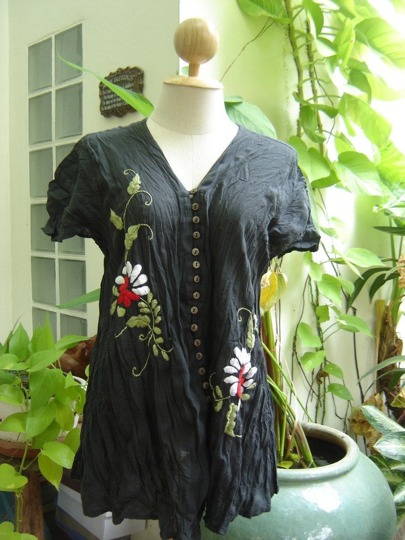 Bohemian Embroidered Short Sleeves A Top in BLACK