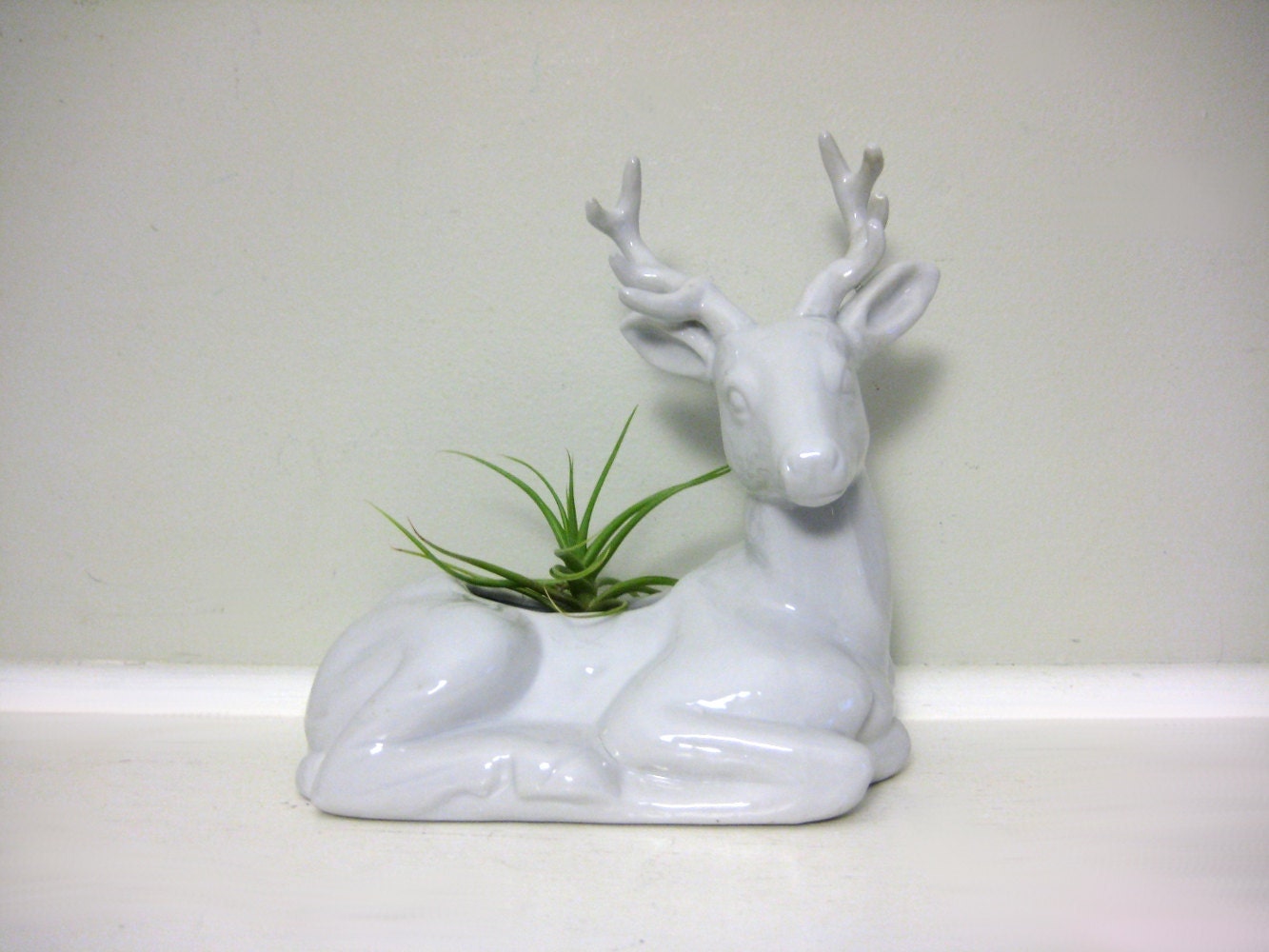 Vintage White Ceramic Deer Planter, White Deer Figurine, 8-Point Buck with Antlers, Woodland Figure, Glossy White Library Decor