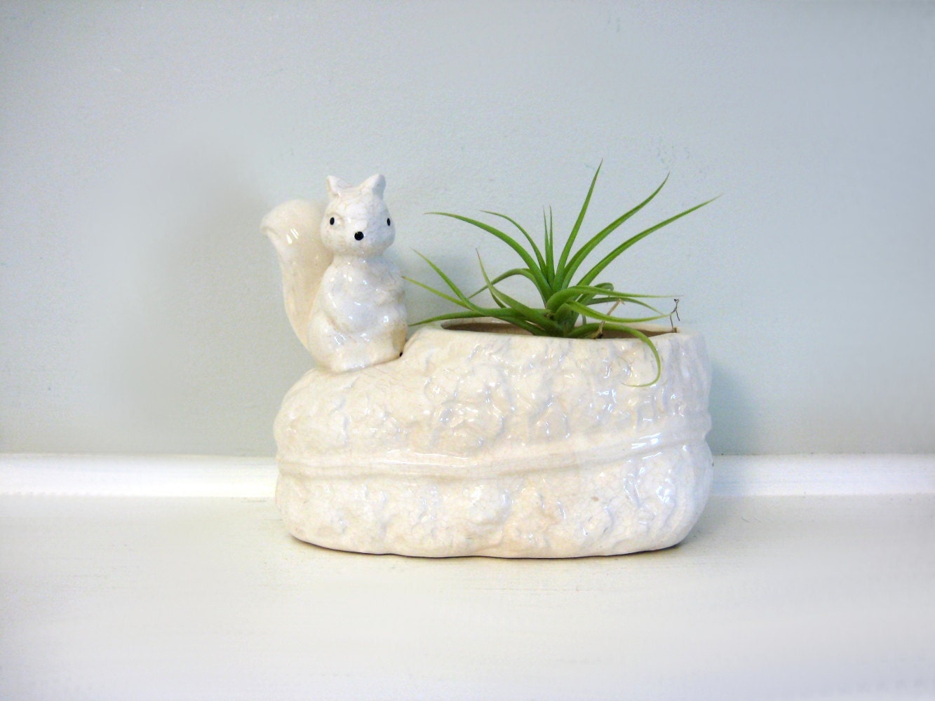 Vintage Squirrel Planter Figurine, White Ceramic Statue, Woodland Animal, Retro Kitsch Shelf Sitter, Garden Decor, Air Plant Holder