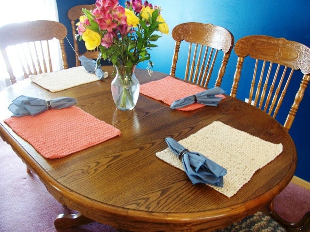 Place-mats  Hand Crochet 100 Percent Cotton Yarn 4 Linen Napkins and Napkin rings included