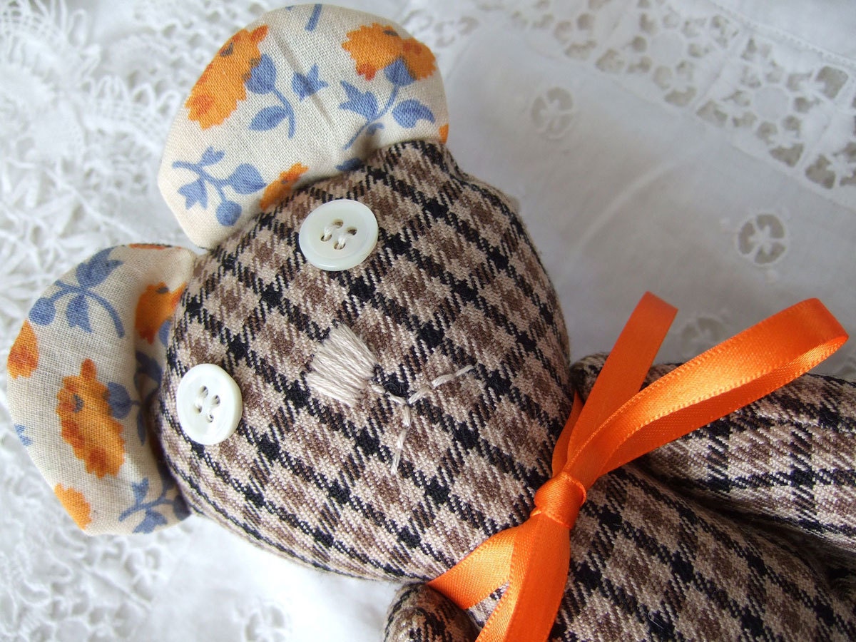 Bear - medium tweedy bear
