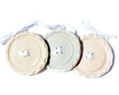 Button wall decor