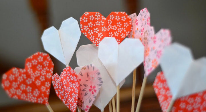 Origami Hearts Bouquet - Love and Romance