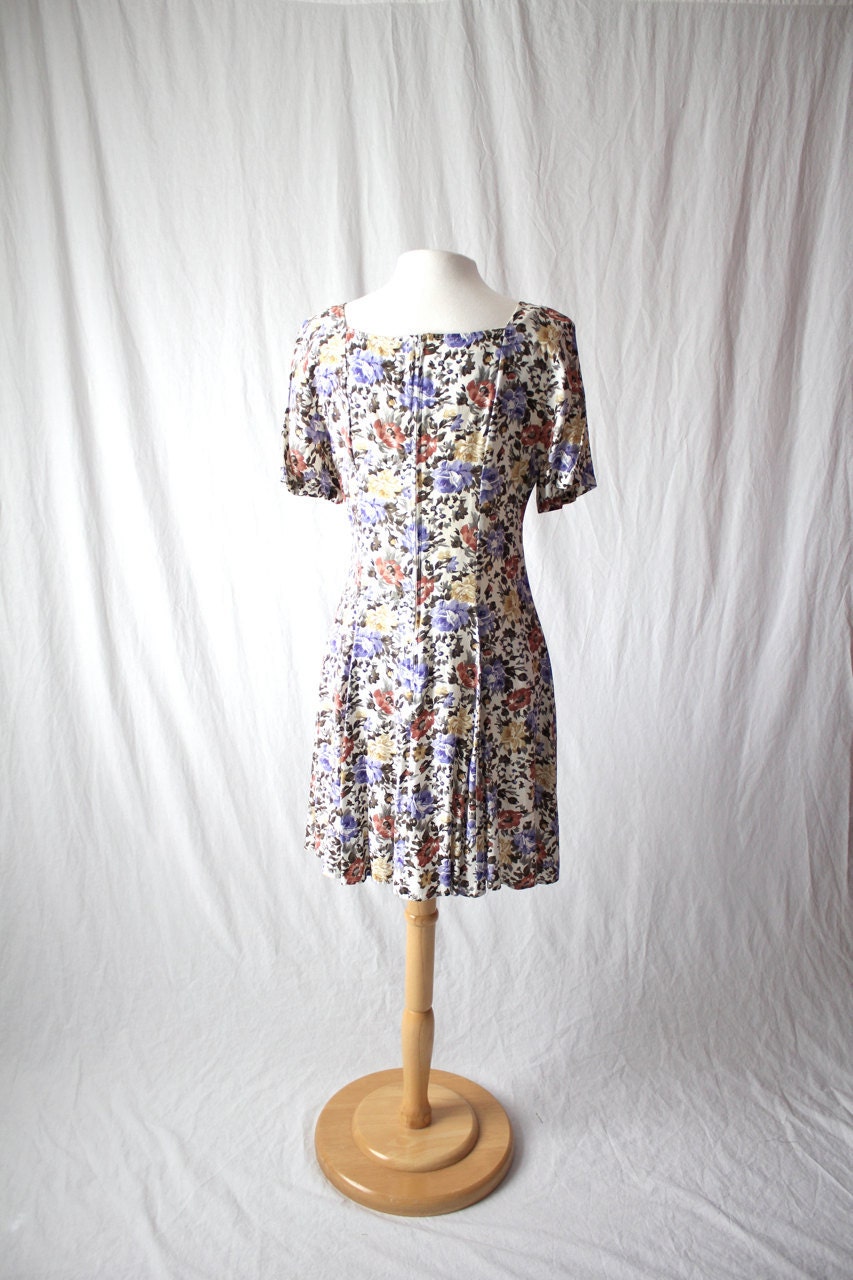 floral hour glass fit 90s mini dress size 7