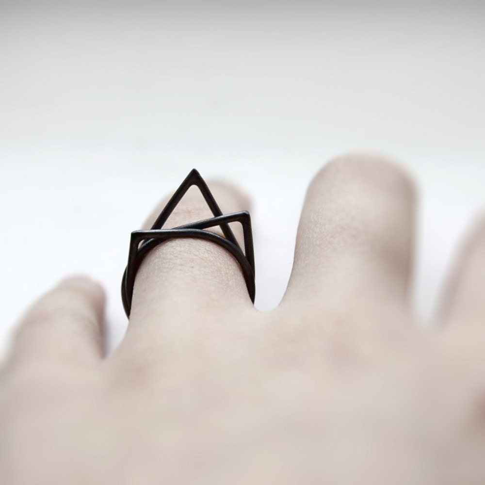 Thorns . three oxidized sterling silver stacking rings
