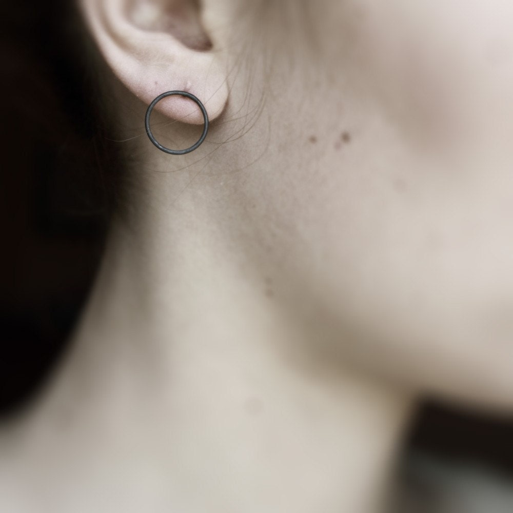 Circles . oxidized sterling silver post earrings