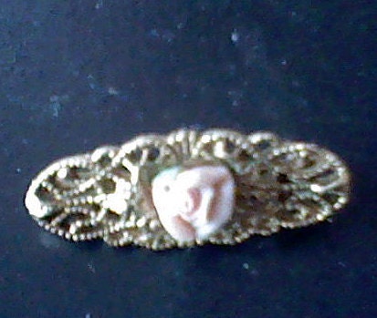 Vintage Stone Rose Gold colored Brooch