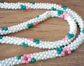 Colorful pink green white floral bead rope necklace