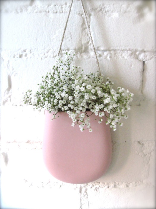 Pink Porcelain Hanging Wall Pocket