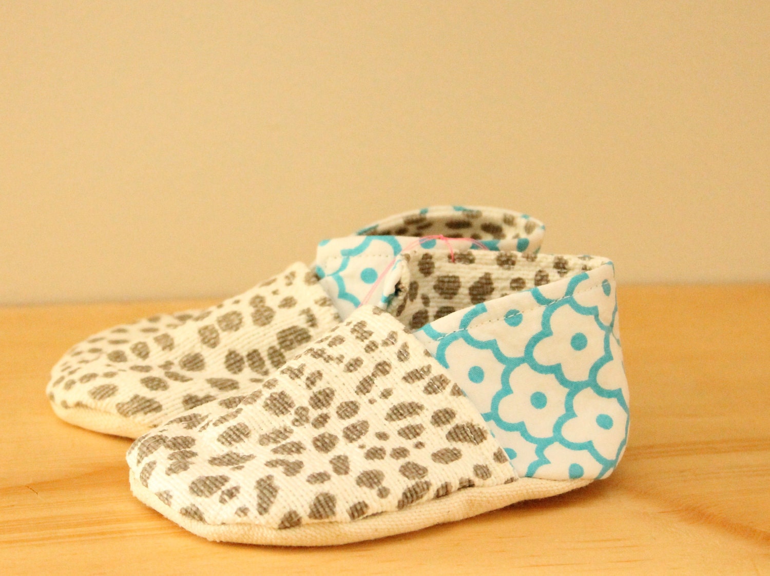 BOOTIES--leopard
