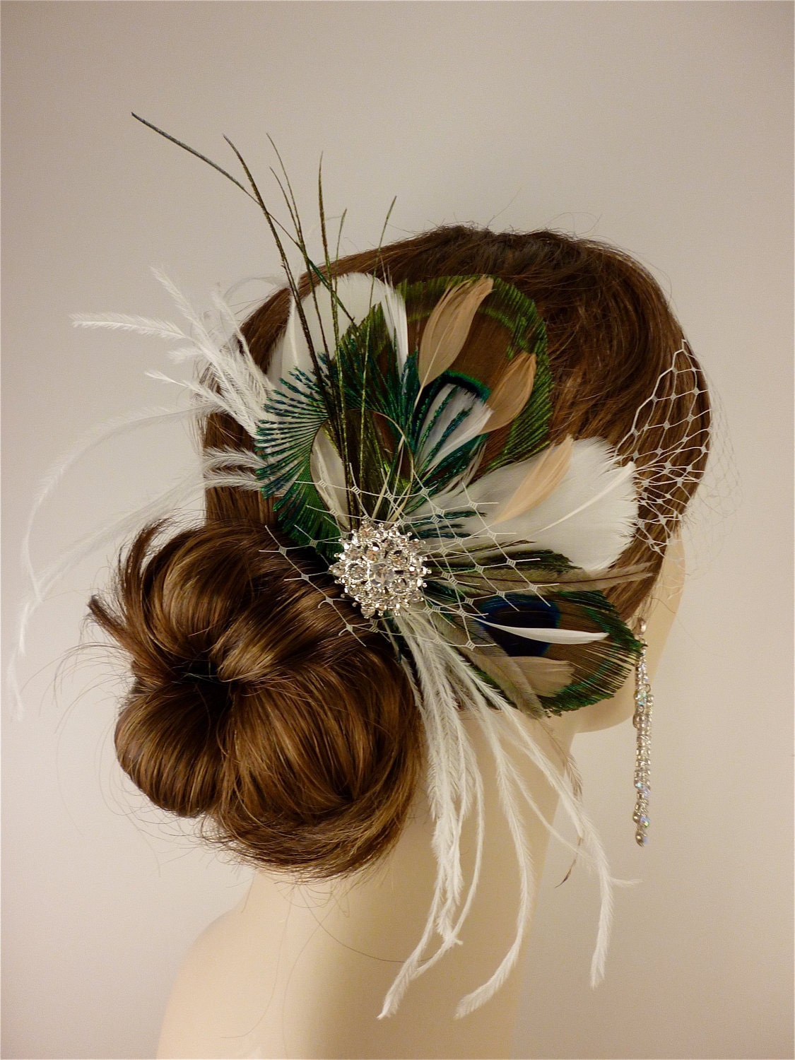 Bridal Feather Fascinator, Bridal Fascinator, Feather Fascinator, Ivory Fascinator, Fascinator, Wedding Veil, Bridal Headpiece, Bridal Veil