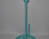 Paper towel holder / Fleur de lis/ Cast Iron / Teal blue / Metal /Kitchen Decor/ Cottage / Fixture / Shabby Chic Decor