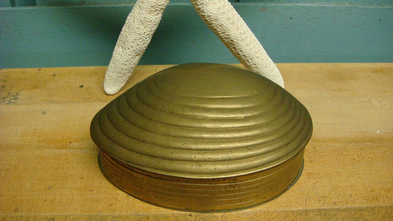 Brass Clam Seashell Trinket Jewelry Box