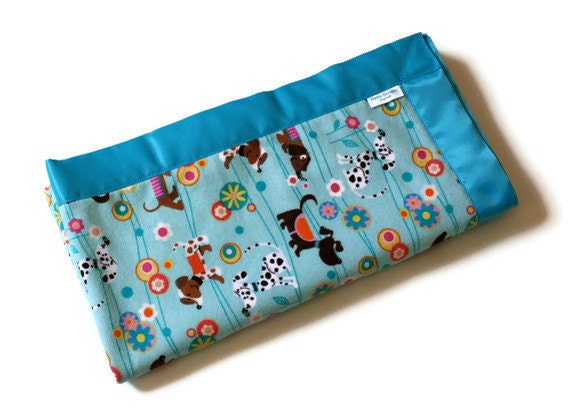 Baby Girl Blanket with Flannel Puppy Dogs in Pink and Blue