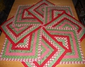 Christmas Star Red and Green Pieced Table Runner Topper