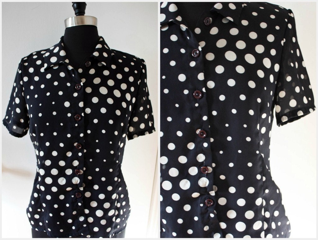 VIntage Sheer POLKA DOT Navy Blue Button Front Short Sleeve Blouse. Size 8 Bust 38