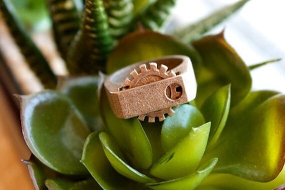 Oh My Gear ring