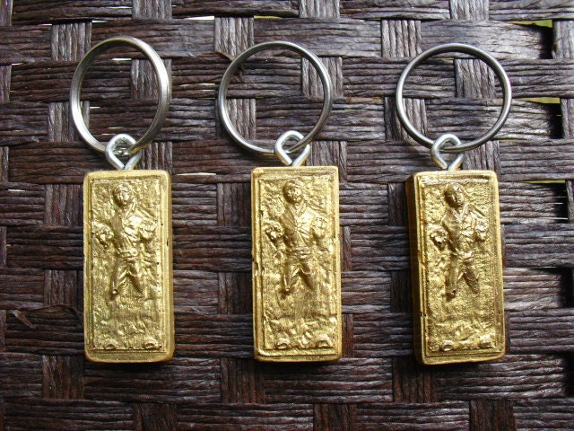 Han Solo in Carbonite Keychain - Gold
