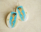 Girl on the beach earrings from polymer clay - nautical earrings, gift idea for her, blue, turquoise earrings, hot summer - ready to ship - Rozibuz