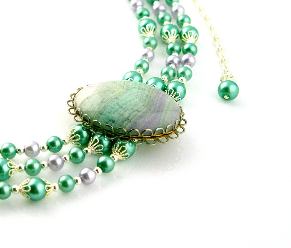 Light Teal and Lavender Pearl Necklace and Earrings Set with Vintage Pin
