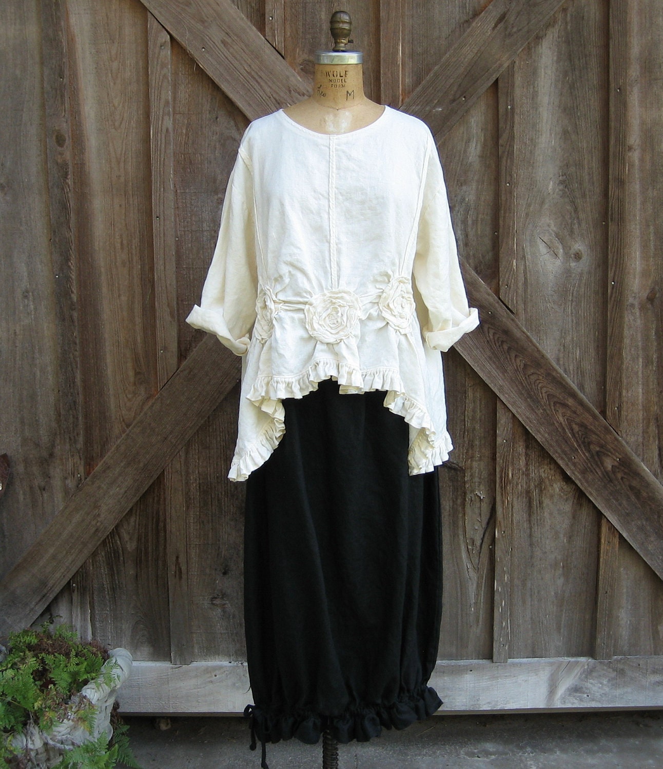 linen top ruched with roses