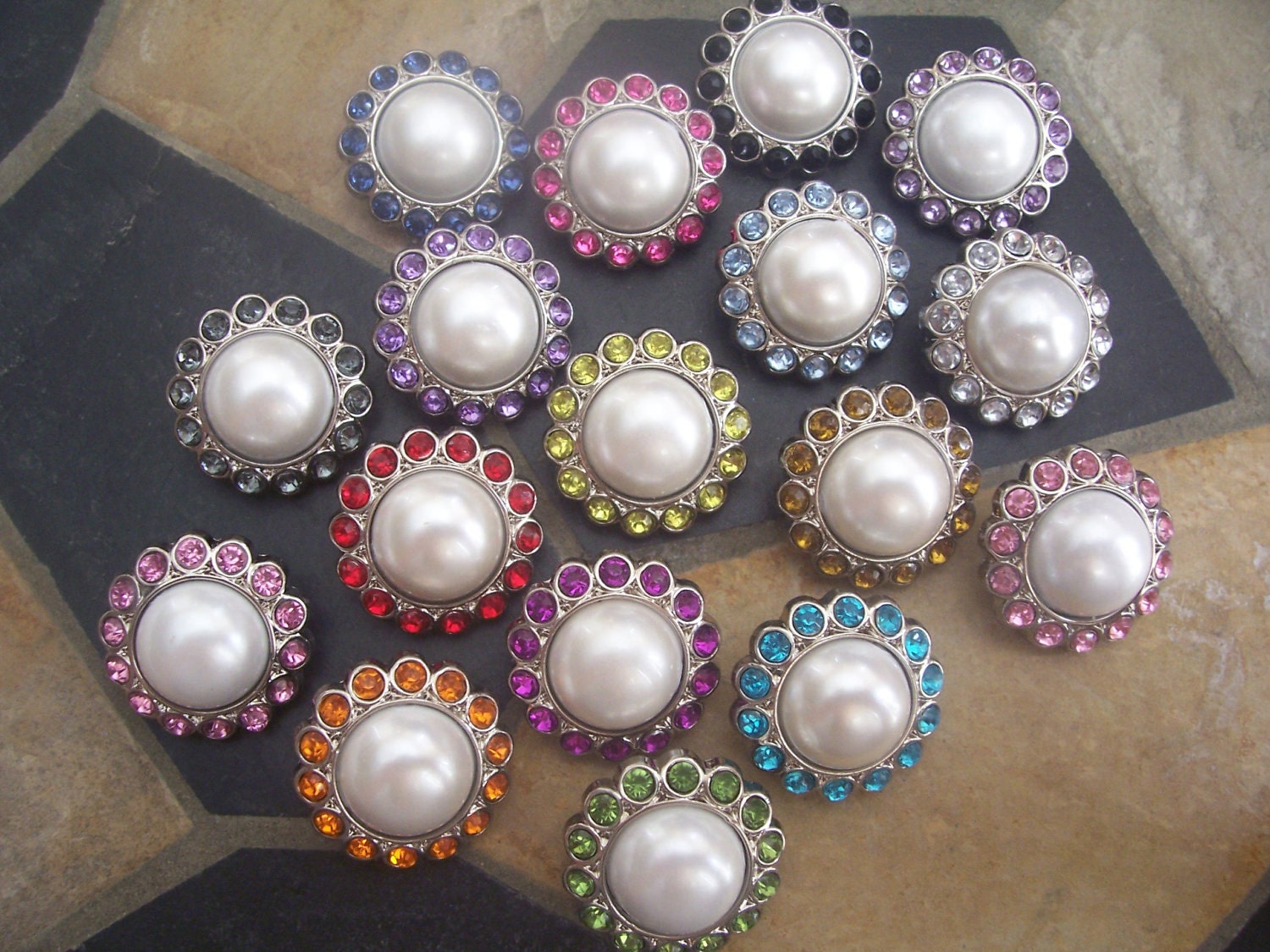 10 Pearl rhinestone buttons - TRY ME Set Rhinestone Buttons for Hair Flower Centers Wedding Embellishments Accessories(B1015)