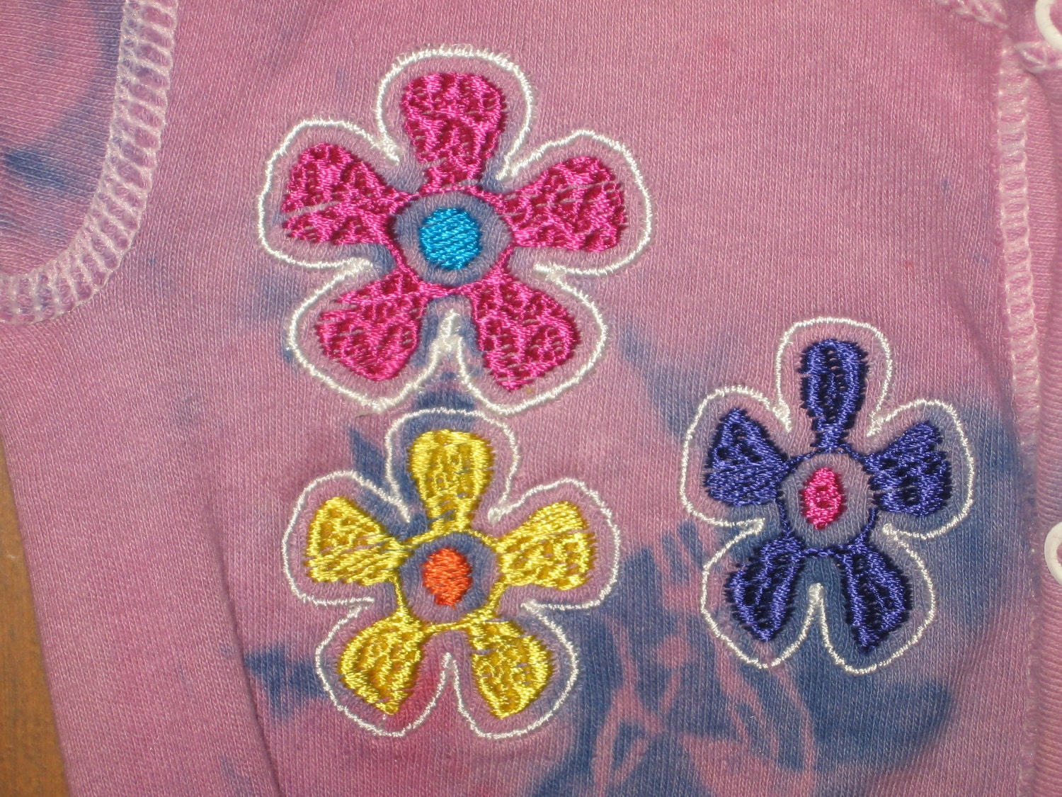 Three Flowers Boho Baby Embroidered Unique Bodysuit Onesie Tie Dyed Pink In Size 6 months