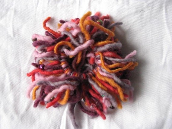 Sea anemone scrunchie purple, red, grey, orange