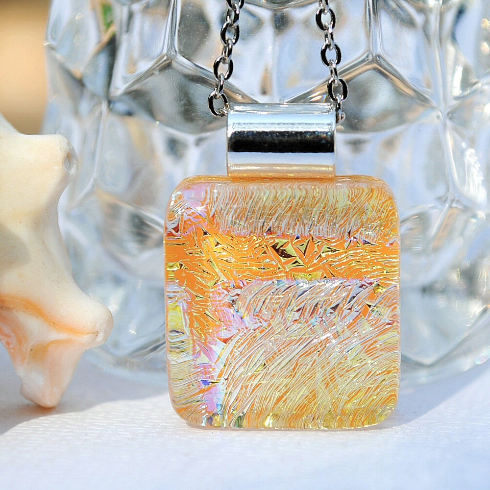Color Crystals - Mini Fused Dichroic Glass Pendant (Item 10334-P)