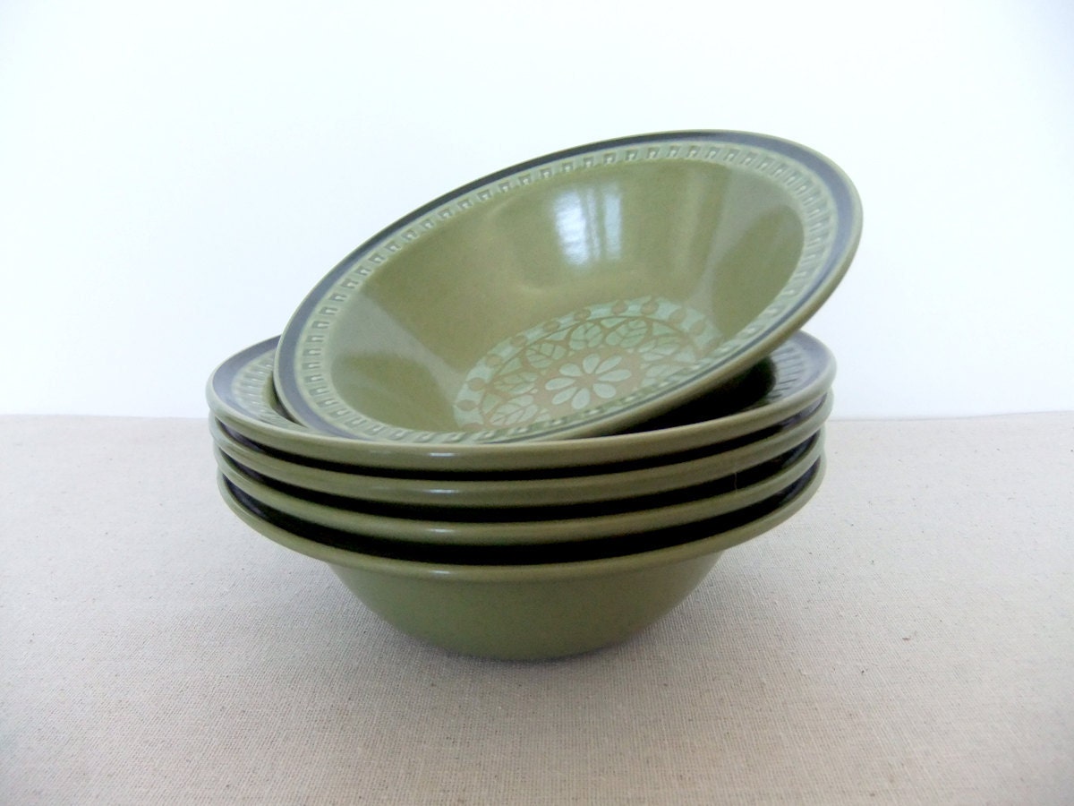Suzuka Stone Avocado Green Soup Bowls - Set 5