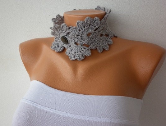 SALE - Gray Queen Anne's Lace Choker Necklace Scarf Neckwarmer grey Cowl Crochet Gift, Her, Teacher