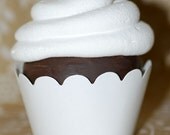 White Cupcake Wrappers - Standard Cupcake Wraps Set of 25