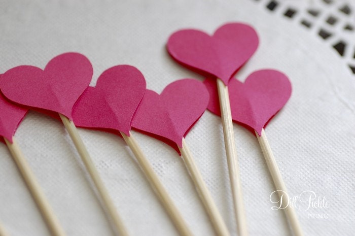 25 Pink Heart topped drink stirrers / stir sticks