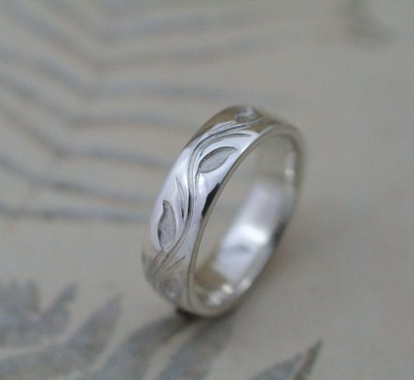 WEDDING BAND 5.5mm Leaf and Vine Design, This Ring in Sterling Silver