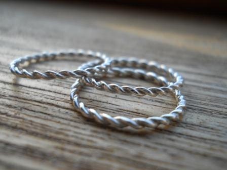 3 twisted rings Stacking rings