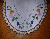 VINTAGE DOILY Butter Yellow and Royal Blue with French Knotted Flower and Crochet Border