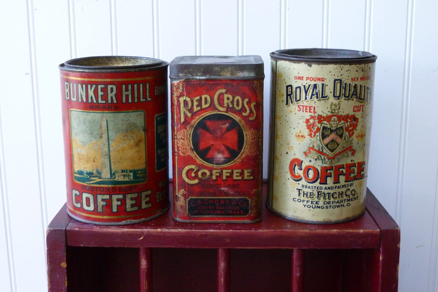 RESERVED KOHEI - Royal Quality and Bunker Hill Coffee Tins