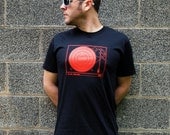 Men's DJ Rocks shirt, record player t-shirt Small, juniors hip hop hipster clothing