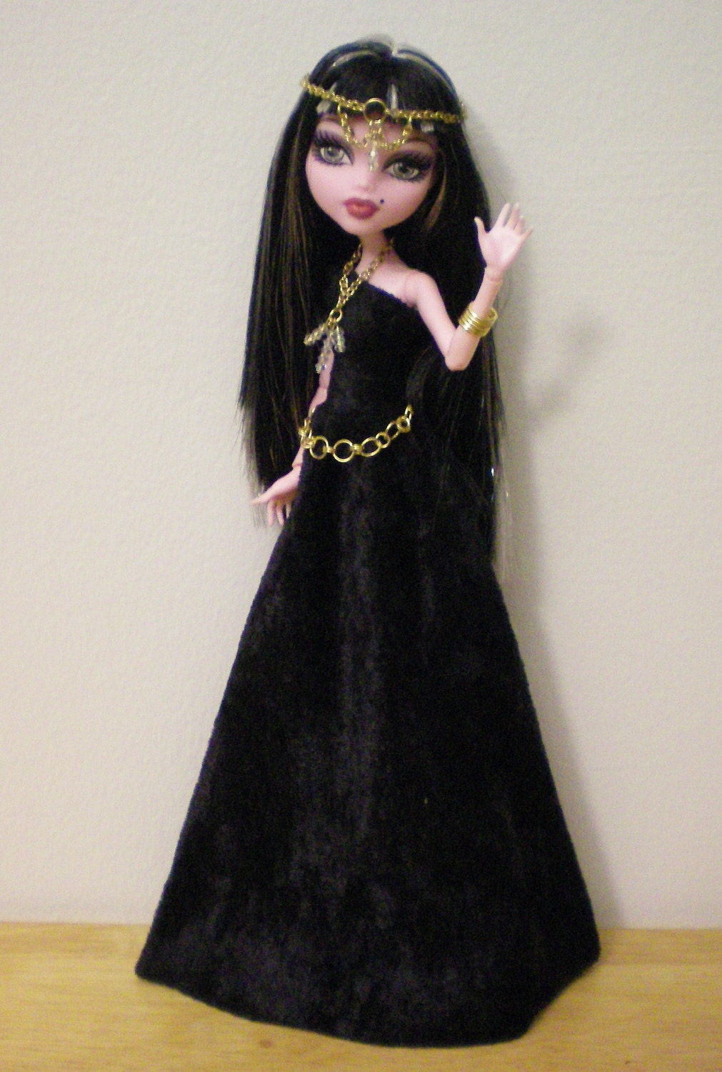 Black gown and jewelry for monster high dolls