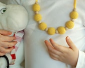 Sunny Yellow comfort necklace for girls - all natural and ecofriendly