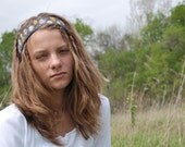 Felt Headband in Pewter Grey Wool Hand Embroidered with Mustard Yellow, Pale Lavender and Champagne Stitching by love, maude